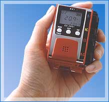 ��ȼ?x��)��w�z�y�xGX2001